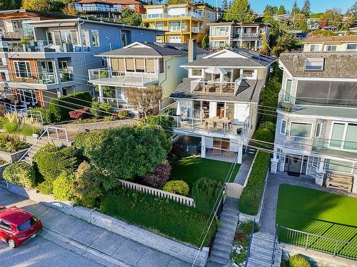 15549 Columbia Avenue, White Rock, BC 