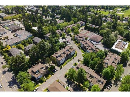 201 7162 133A Street, Surrey, BC 