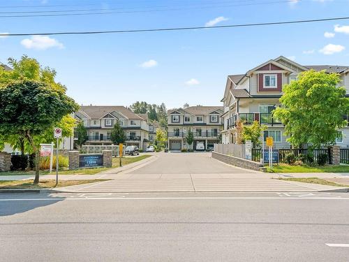 156 13898 64 Avenue, Surrey, BC 