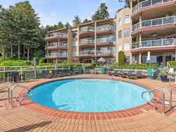 209 15025 VICTORIA AVENUE  White Rock, BC V4B 1G2