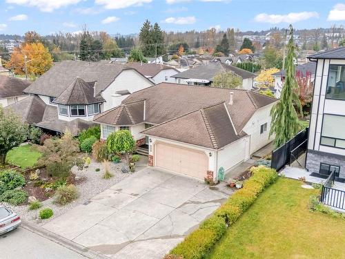 2830 Crossley Drive, Abbotsford, BC 