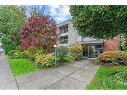 202 1355 FIR STREET  White Rock, BC V4B 4B3