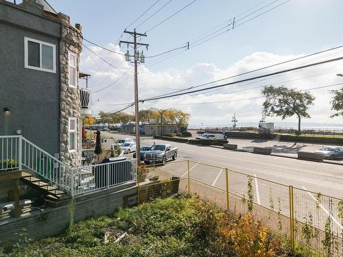 14737 Marine Drive, White Rock, BC 