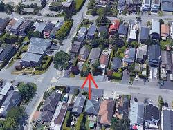 919 HABGOOD STREET  White Rock, BC V4B 4W5