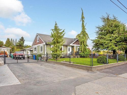 33495 Hawthorne Avenue, Abbotsford, BC 