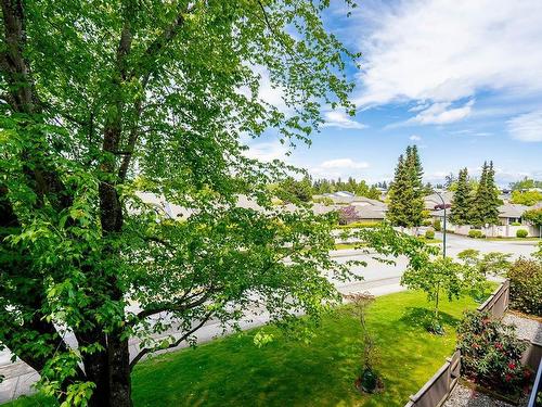 210 1870 E Southmere Crescent, Surrey, BC 