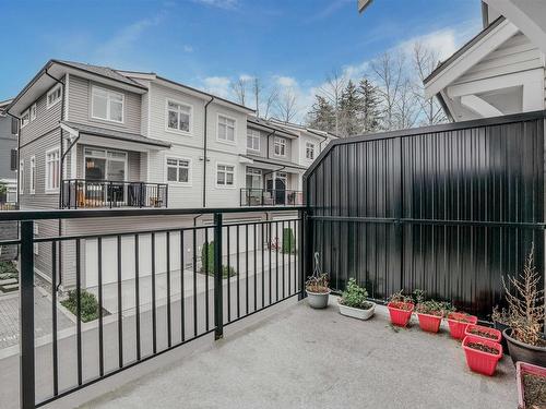 26 2070 Oak Meadows Drive, Surrey, BC 