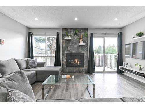 186 Springfield Drive, Langley, BC 