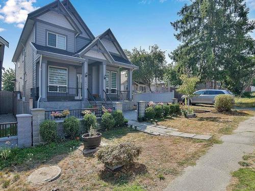 14966 72 Avenue, Surrey, BC 