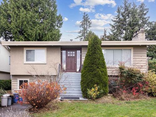 13765 Coldicutt Avenue, White Rock, BC 