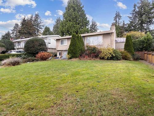 13765 Coldicutt Avenue, White Rock, BC 