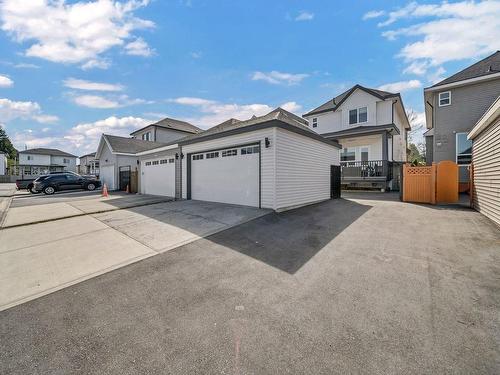 14039 59A Avenue, Surrey, BC 