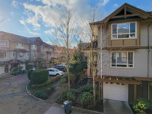 61 7088 191St Street, Surrey, BC 