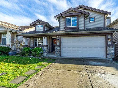 6604 207 Street, Langley, BC 