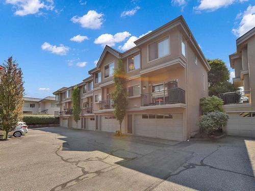 15411 Russell Avenue, White Rock, BC 