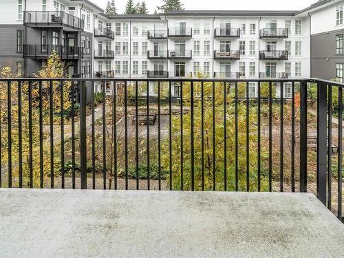 202 13933 105 Boulevard, Surrey, BC 