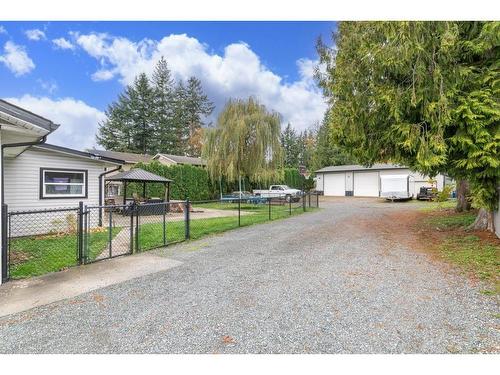 2561 Ross Road, Abbotsford, BC 