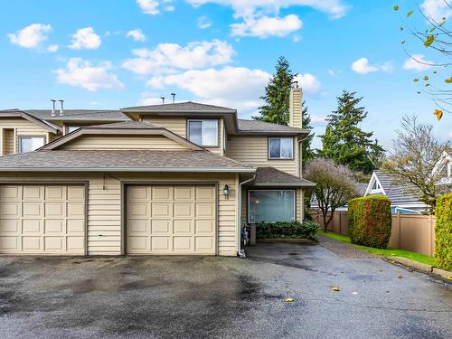 16 9727 152B Street, Surrey, BC 