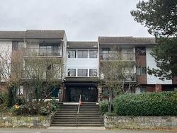 203 7473 140 STREET  Surrey, BC V3W 6G5