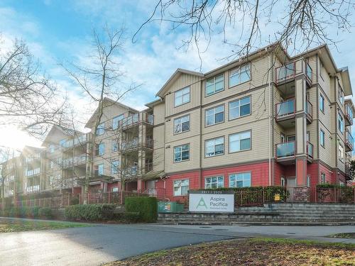 102 2511 King George Boulevard, Surrey, BC 