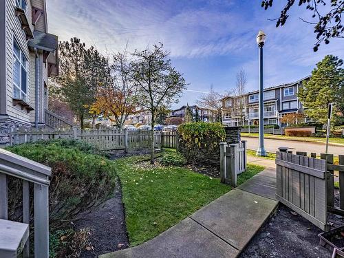 1 2738 158 Street, Surrey, BC 