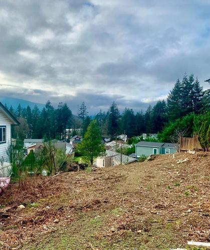 350 Carnell Drive, No City Value, BC 