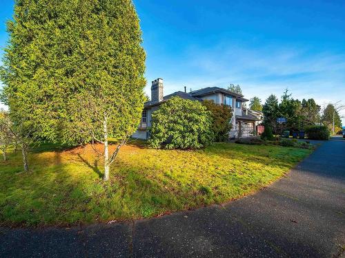 15911 111 Avenue, Surrey, BC 