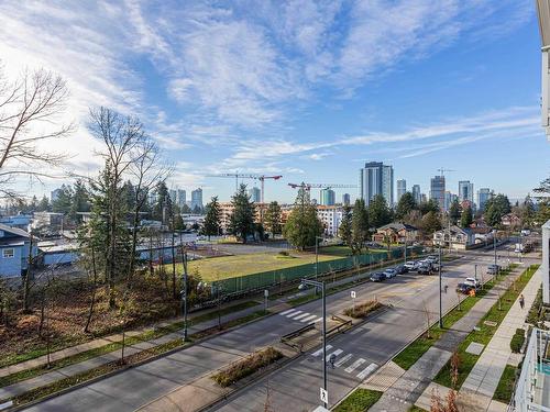 526 13963 105 Boulevard, Surrey, BC 