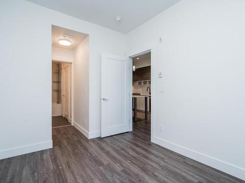 A307 20727 Willoughby Town Centre Drive, Langley, BC 