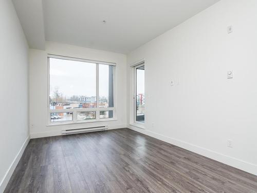 A307 20727 Willoughby Town Centre Drive, Langley, BC 