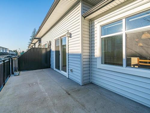 406 18505 Laurensen Place, Surrey, BC 