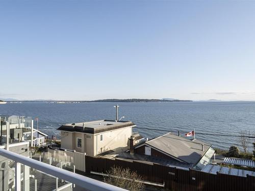 15316 Victoria Avenue, White Rock, BC 