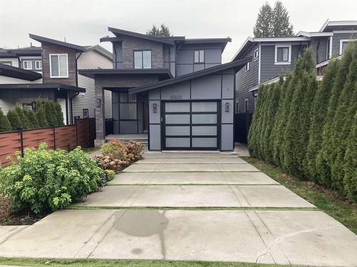 15450 Russell Avenue, White Rock, BC 