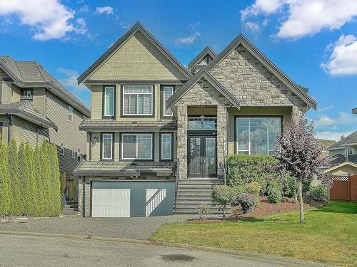 18310 Claytonwood Crescent, Surrey, BC 