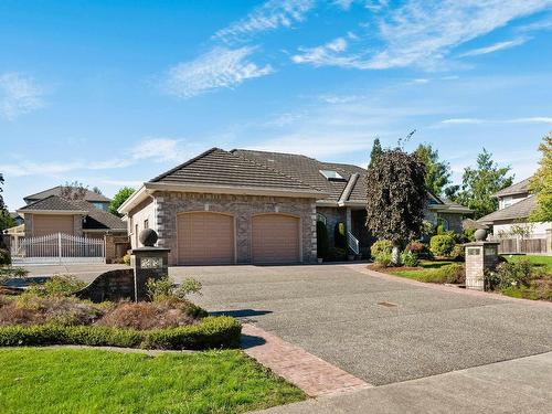 8483 Wildwood Place, Surrey, BC 