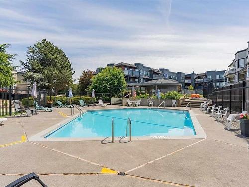 201 1860 E Southmere Crescent, Surrey, BC 