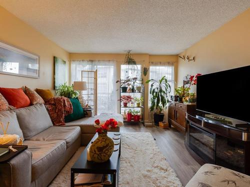 201 1860 E Southmere Crescent, Surrey, BC 