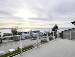 15173 ROYAL AVENUE  White Rock, BC V4B 1M2