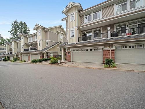 34 2925 King George Boulevard, Surrey, BC 