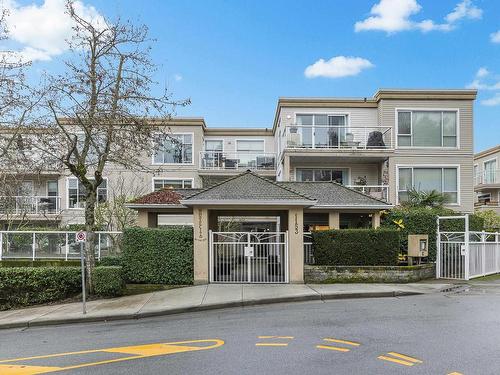 201 1153 Vidal Street, White Rock, BC 