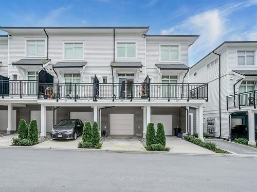 26 2070 Oak Meadows Drive, Surrey, BC 