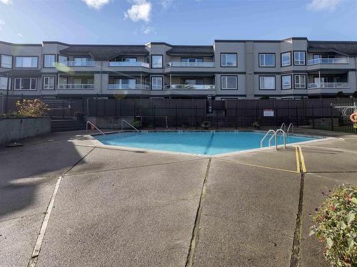 311 1870 E Southmere Crescent, Surrey, BC 