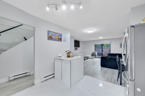 129-13710 67 Avenue, Surrey, BC 