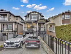 15436 GOGGS AVENUE  White Rock, BC V4B 2N6