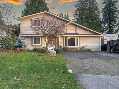 8214 152A Street, Surrey, BC 