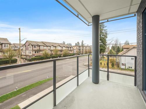 W211 10828 139A Street, Surrey, BC 