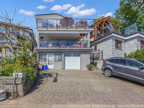 15187 Victoria Avenue, White Rock, BC 