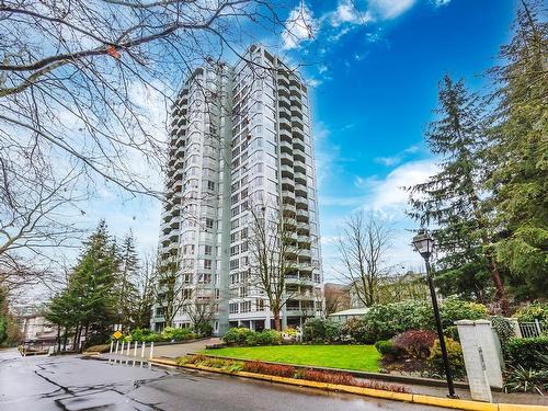 203 10082 148 Street, Surrey, BC 