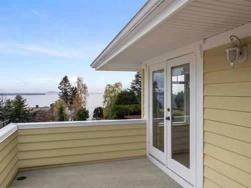 14008 Marine Drive, White Rock, BC 