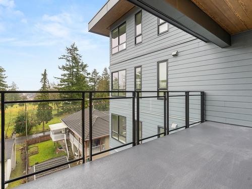 527-9456 134 Street, Surrey, BC 